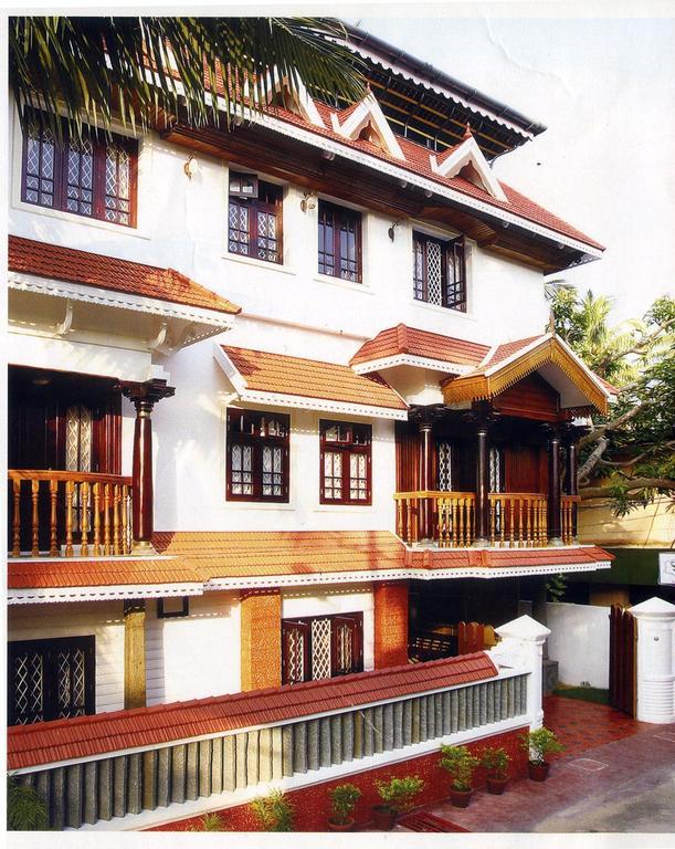 Kochi فندق وايت روز المظهر الخارجي الصورة